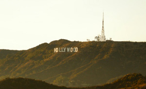 Extreme Long Shot showing Hollywood sign